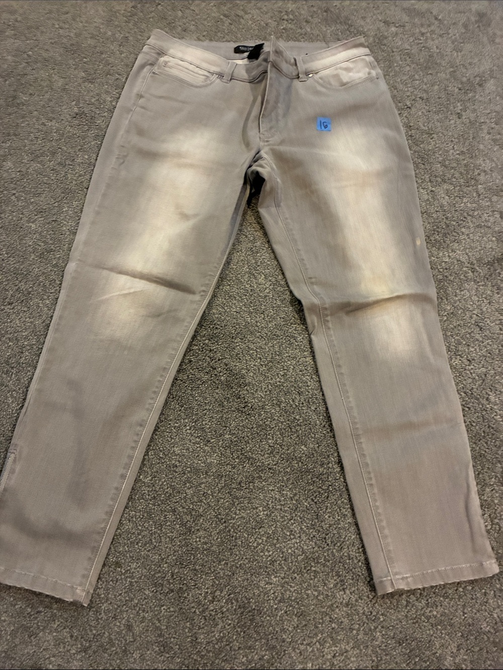White House Black Market Women's Slim Straight Jeans - Light Gray #16